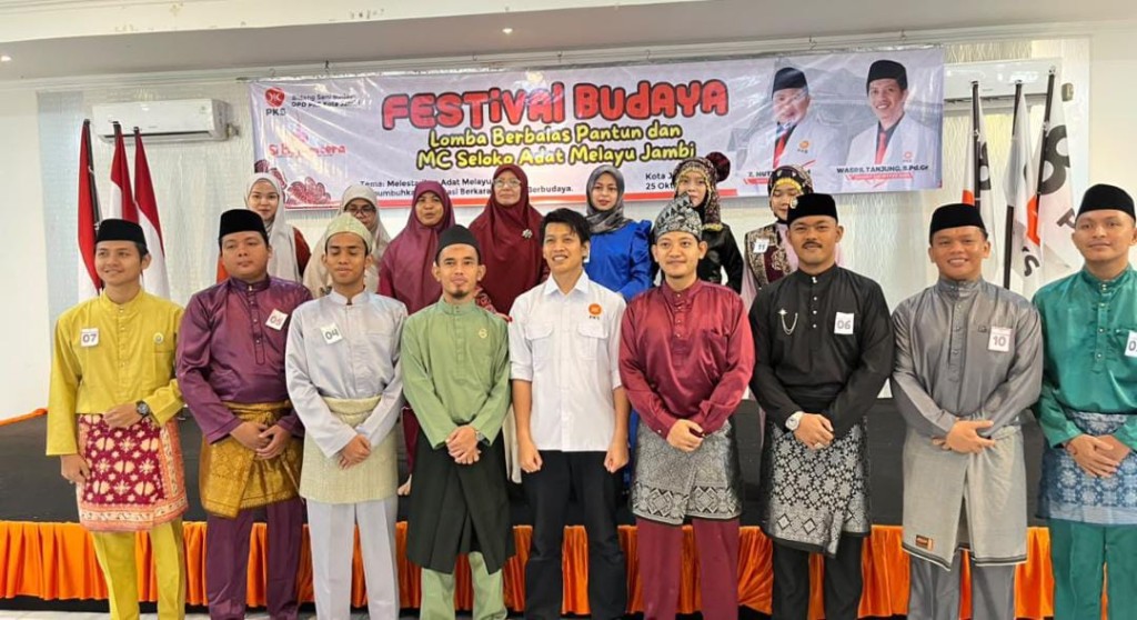 Gilang Anjari Ikuti Festival Budaya Melayu Jambi, Ponpes Darusy Syafiiyah Dukung Pelestarian Tradisi Daerah