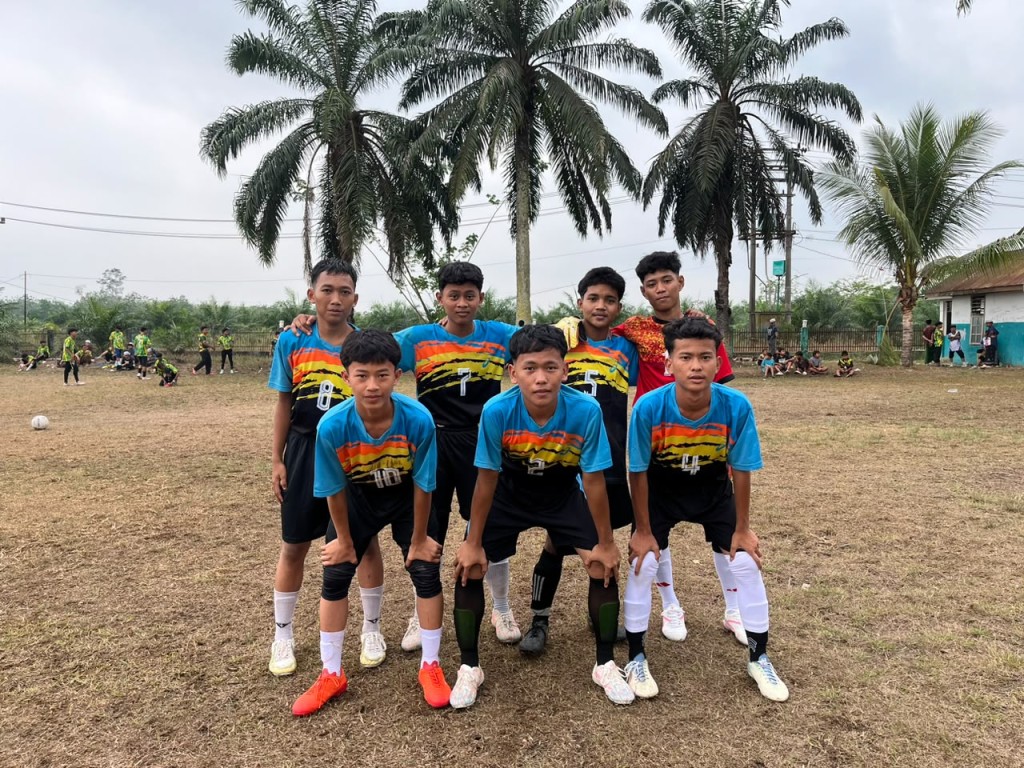 Pererat Ukhuwah dan Junjung Sportivitas, Darsya FC Bersama Tiga Tim Pesantren Gelar Pertandingan Persahabatan